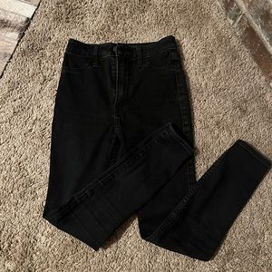 Hollister Ultra High Rise Jean Leggings Size 00